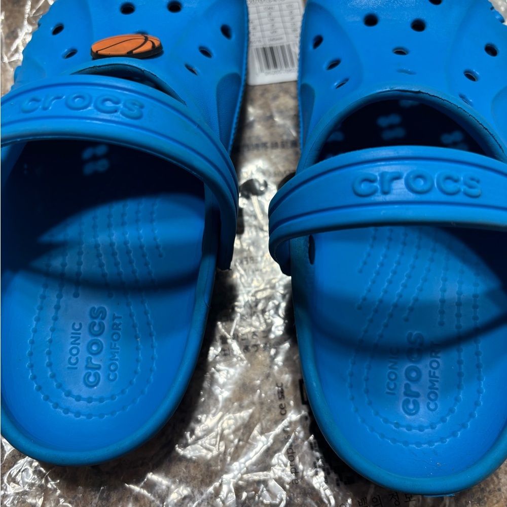 CROCS Kids Blue Clogs with Basketball Jibbitz - Picture 4 of 6